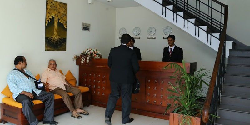 Concord Grand Hotel Dehiwala-Mount Lavinia Екстериор снимка